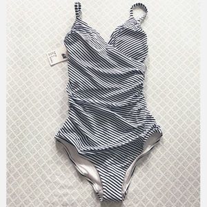 H&M Shaping Swimsuit